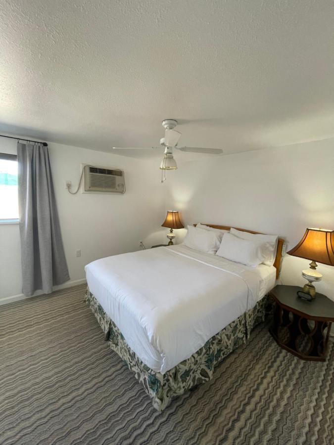 The Aztec Motel & Creative Space Seligman Buitenkant foto