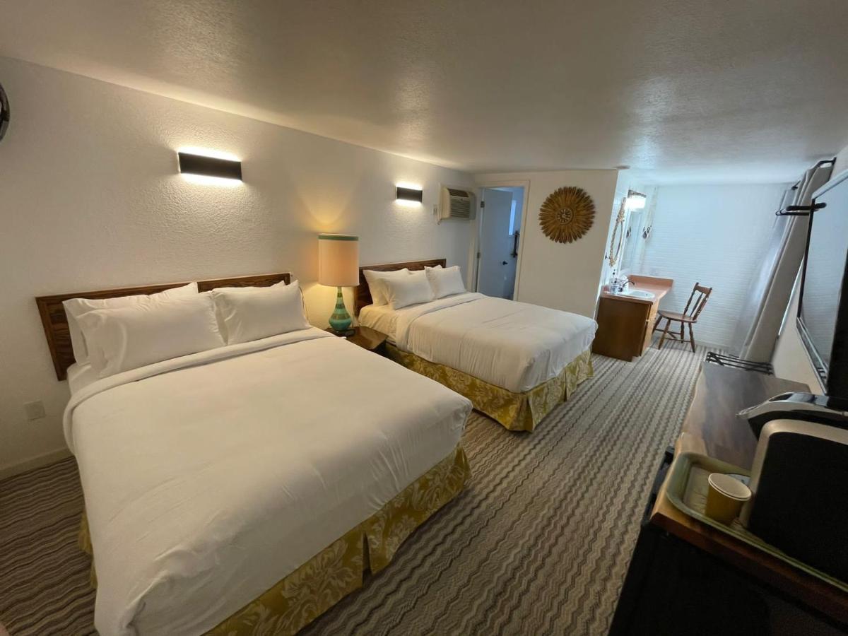 The Aztec Motel & Creative Space Seligman Buitenkant foto